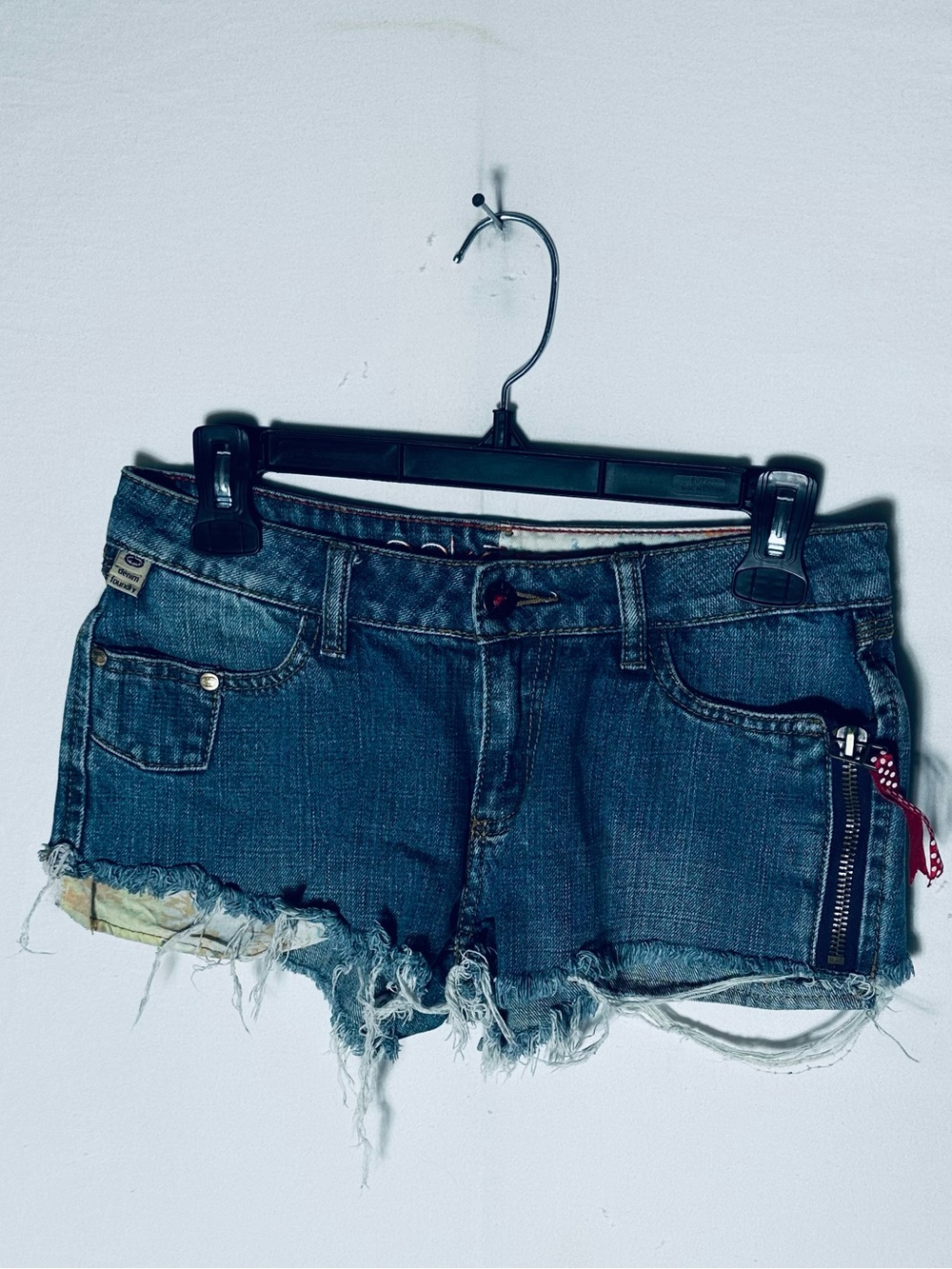 Vintage Y2K Ecko Red Ultra Low Rise Distressed Denim Cutoff Shorts 7/27
